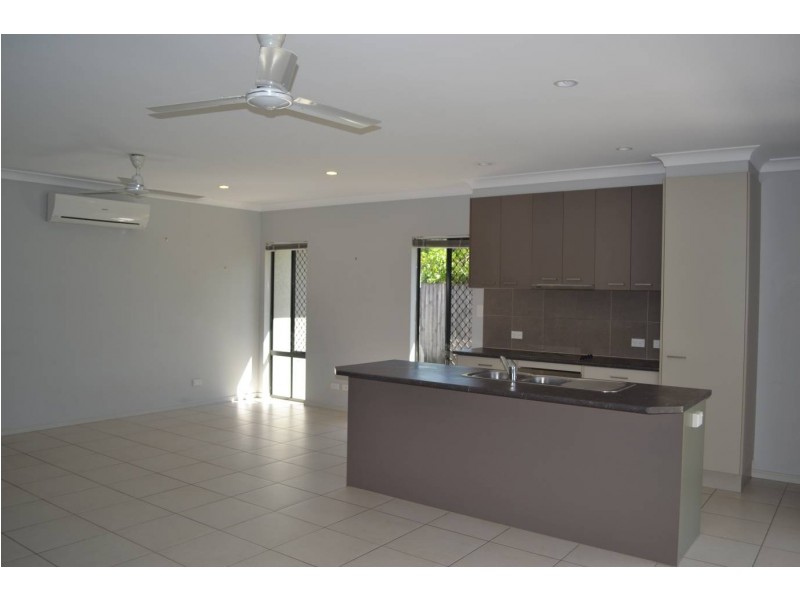 3 Seton Street, Trinity Park QLD 4879