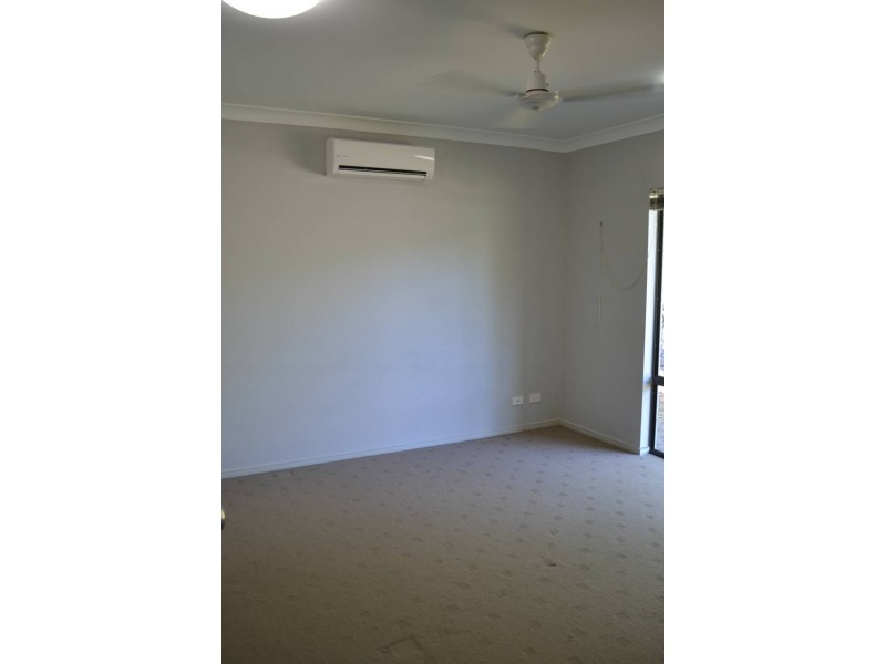 3 Seton Street, Trinity Park QLD 4879