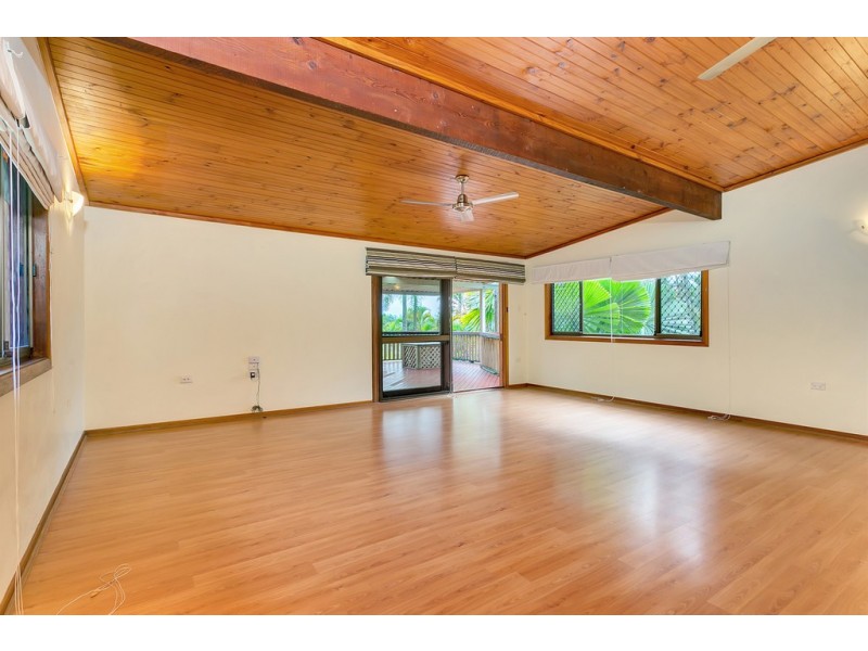 37 Anne Street, Smithfield QLD 4878