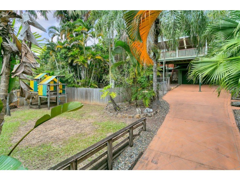 37 Anne Street, Smithfield QLD 4878