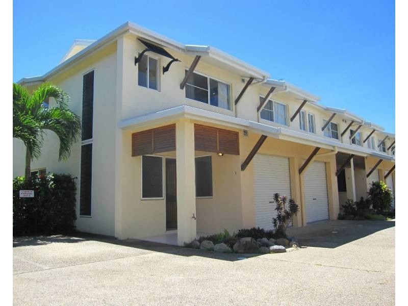 5/8 Oyster Court, Trinity Beach QLD 4879