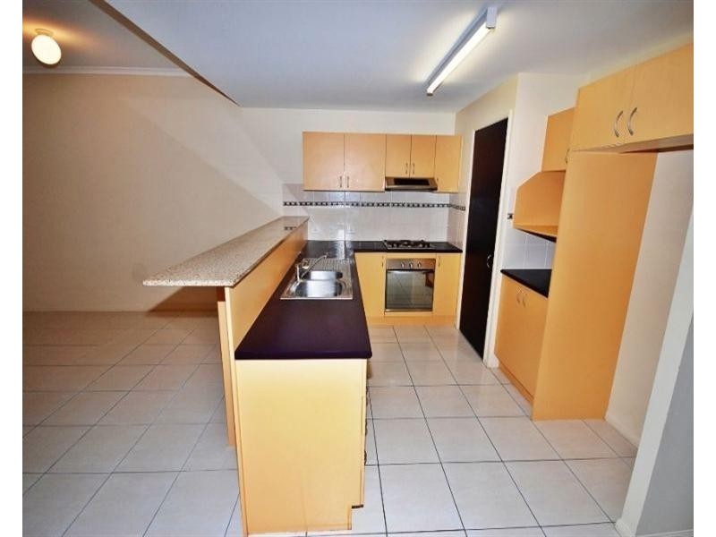 5/8 Oyster Court, Trinity Beach QLD 4879