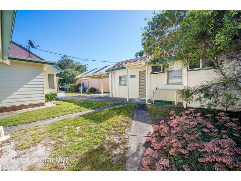 1 and 2/7 Government Road, Shoal Bay NSW 2315