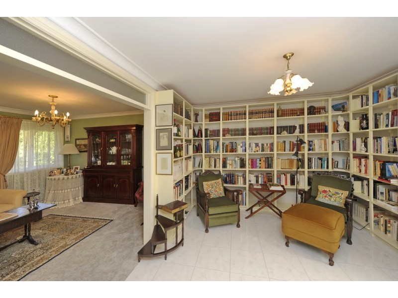 18 Windward Close, Corlette NSW 2315