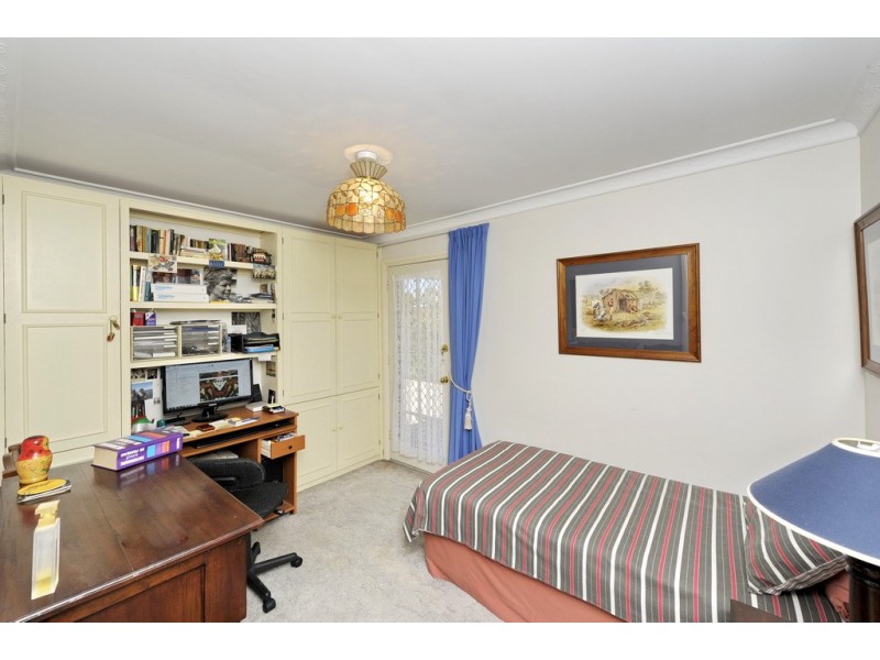 18 Windward Close, Corlette NSW 2315