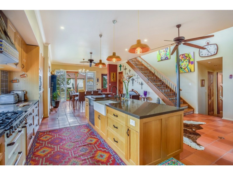 19 Sunset Boulevarde, Soldiers Point NSW 2317