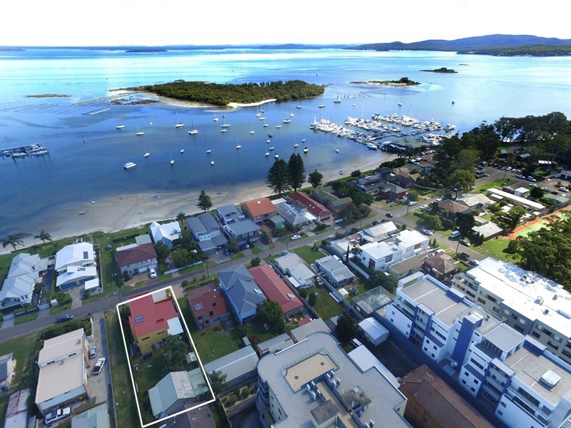 19 Sunset Boulevarde, Soldiers Point NSW 2317