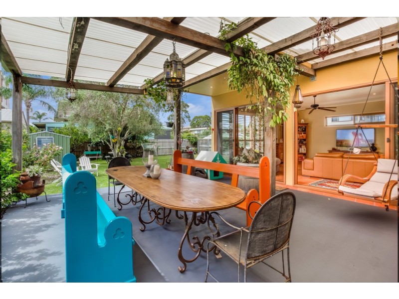 19 Sunset Boulevarde, Soldiers Point NSW 2317