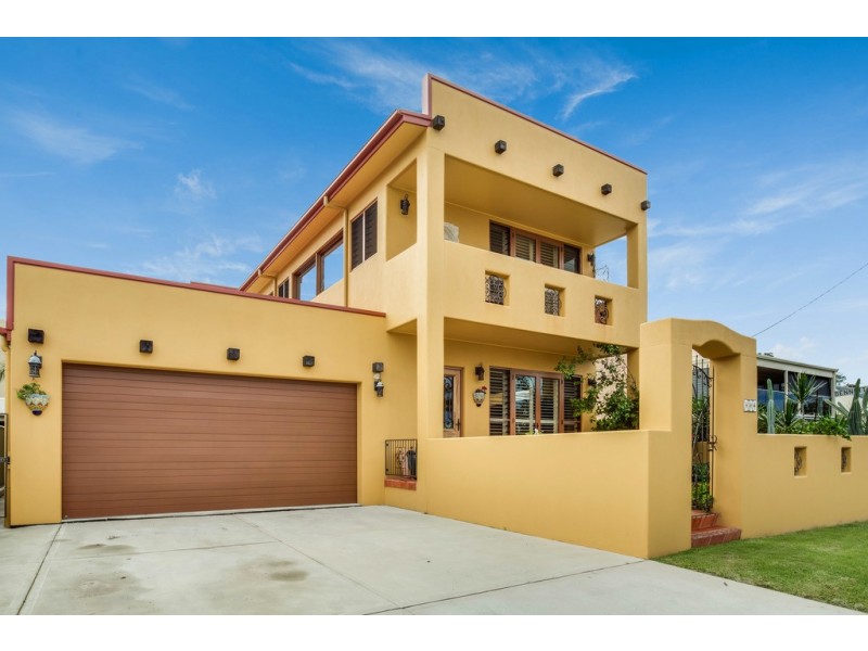19 Sunset Boulevarde, Soldiers Point NSW 2317