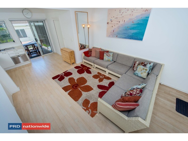 2/5 Lillian Street, Shoal Bay NSW 2315