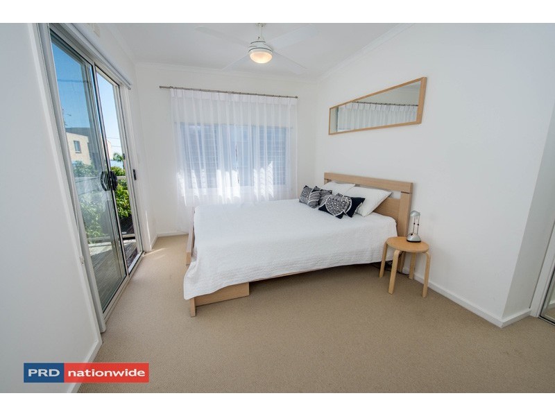 2/5 Lillian Street, Shoal Bay NSW 2315