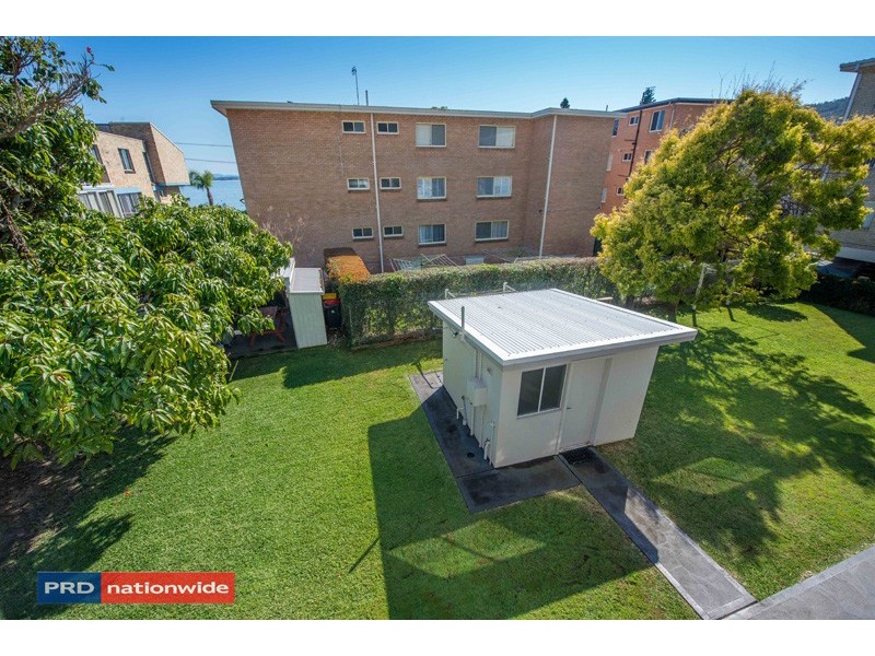 2/5 Lillian Street, Shoal Bay NSW 2315