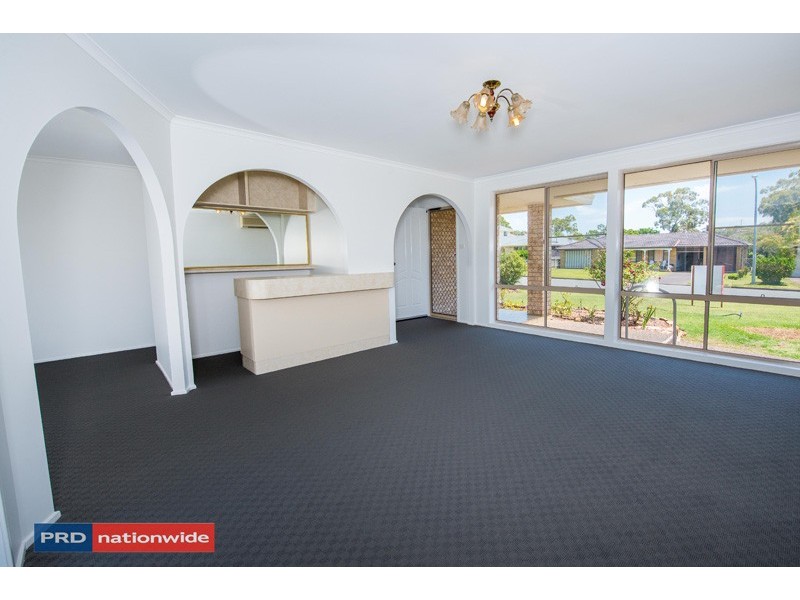17 Caledonia Close, Salamander Bay NSW 2317