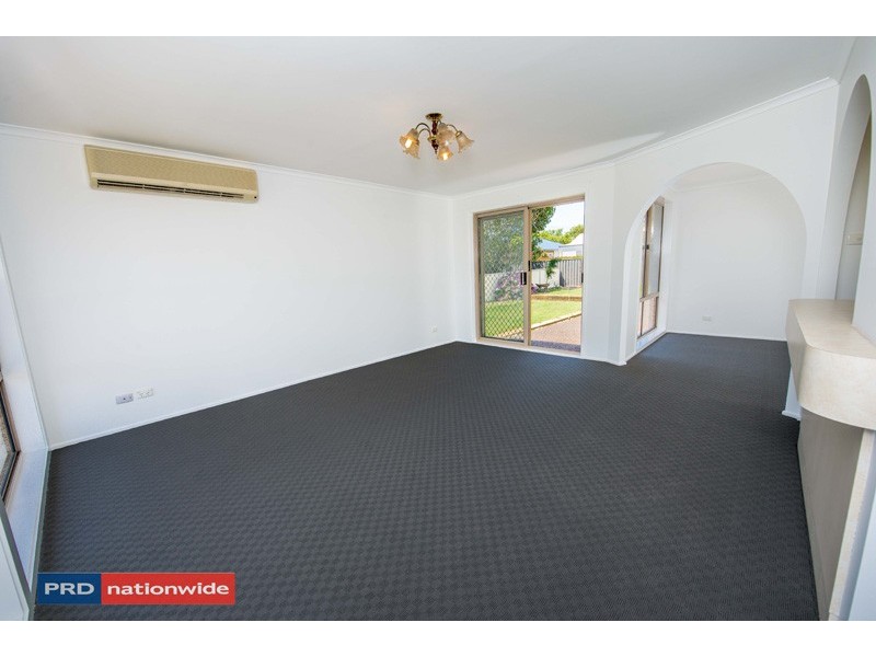 17 Caledonia Close, Salamander Bay NSW 2317