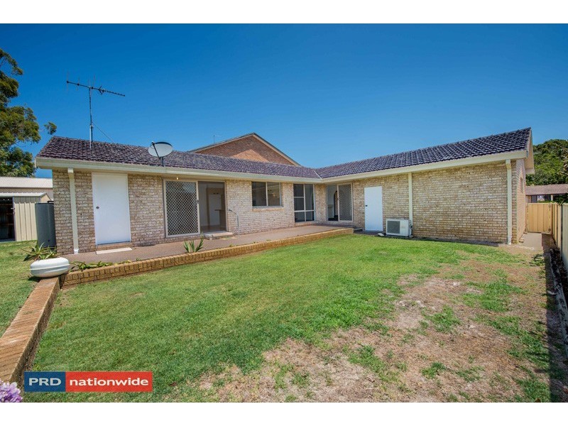 17 Caledonia Close, Salamander Bay NSW 2317