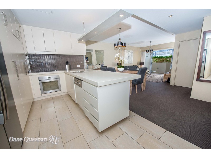 2/61 Donald Street, Nelson Bay NSW 2315
