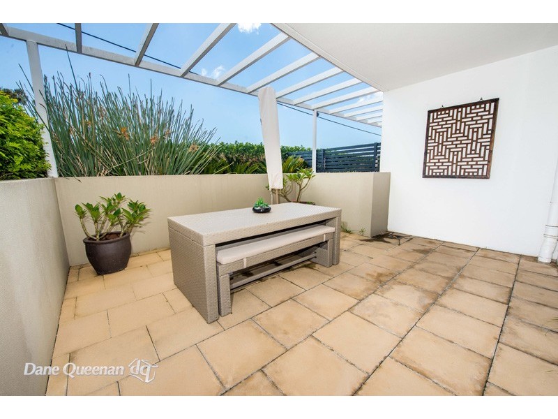 2/61 Donald Street, Nelson Bay NSW 2315