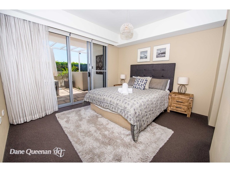 2/61 Donald Street, Nelson Bay NSW 2315