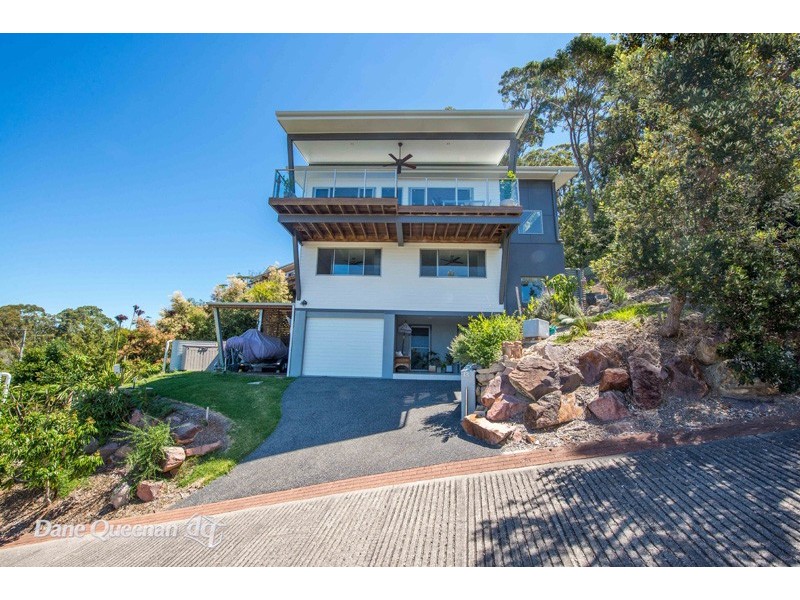 13a Tareebin Road, Nelson Bay NSW 2315