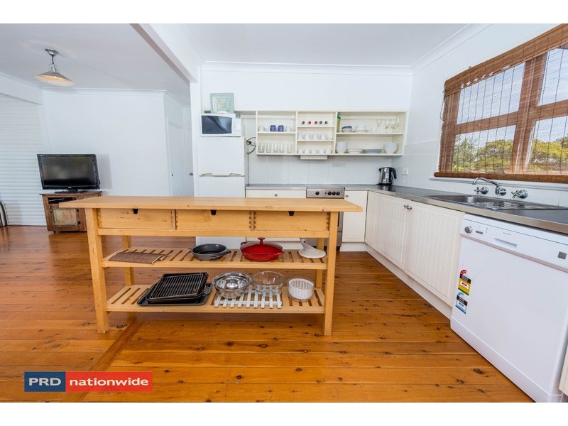 22 Victor Parade, Shoal Bay NSW 2315