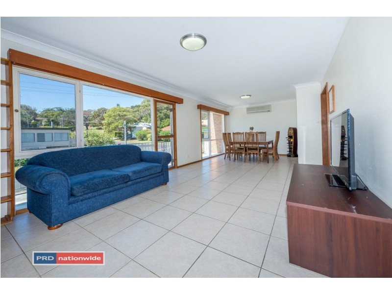 2 Lionel Avenue, Shoal Bay NSW 2315