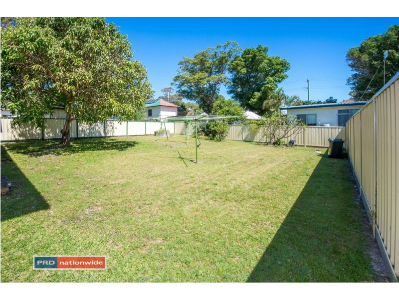 2 Lionel Avenue, Shoal Bay NSW 2315