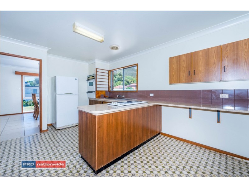2 Lionel Avenue, Shoal Bay NSW 2315