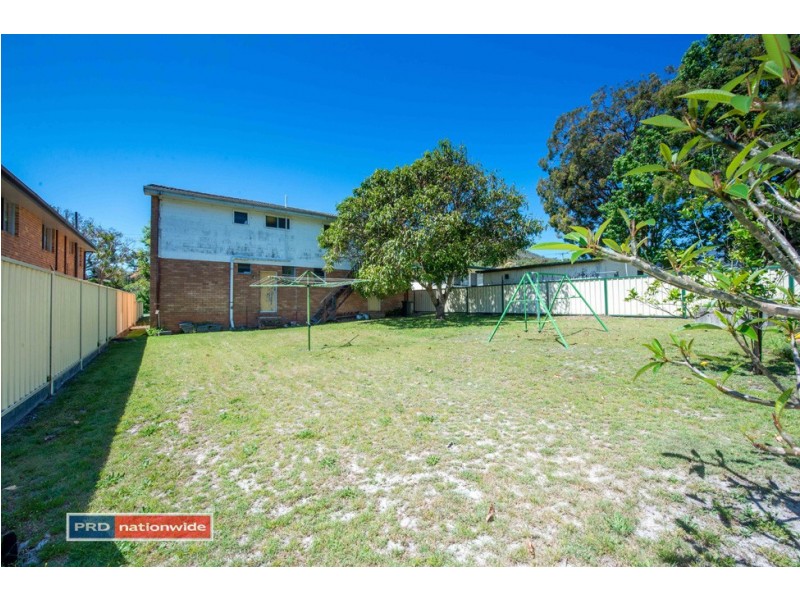 2 Lionel Avenue, Shoal Bay NSW 2315
