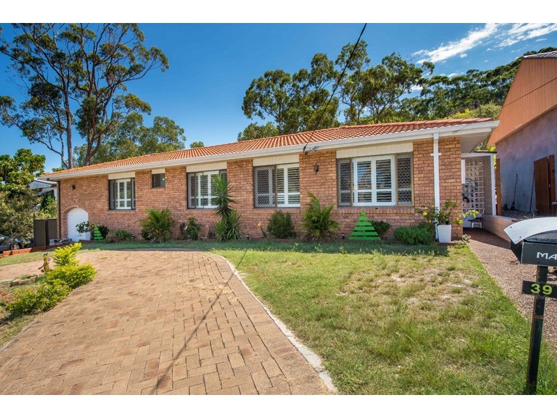 39 Galoola Drive, Nelson Bay NSW 2315