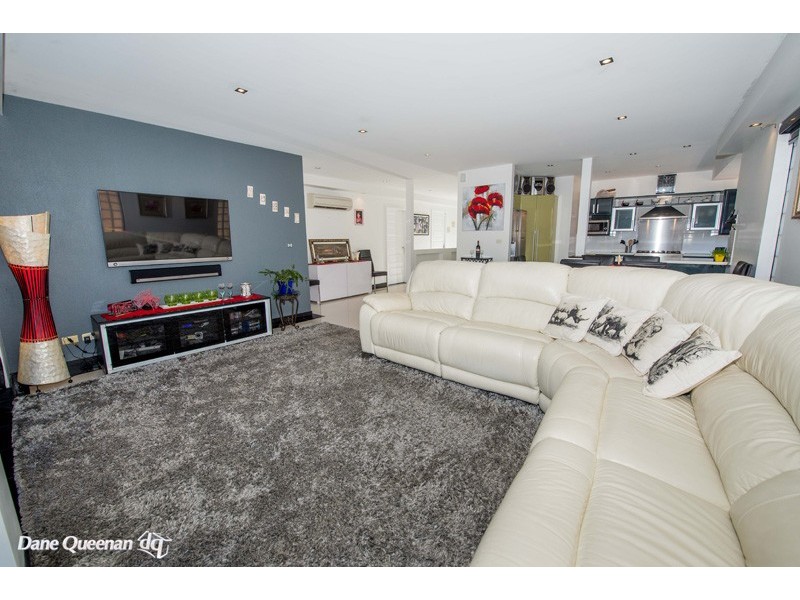 1/1 Wollomi Avenue, Nelson Bay NSW 2315