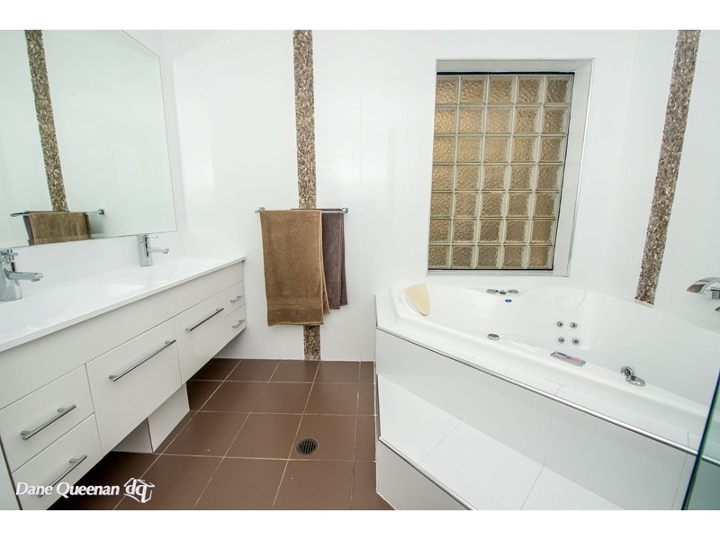 1/1 Wollomi Avenue, Nelson Bay NSW 2315