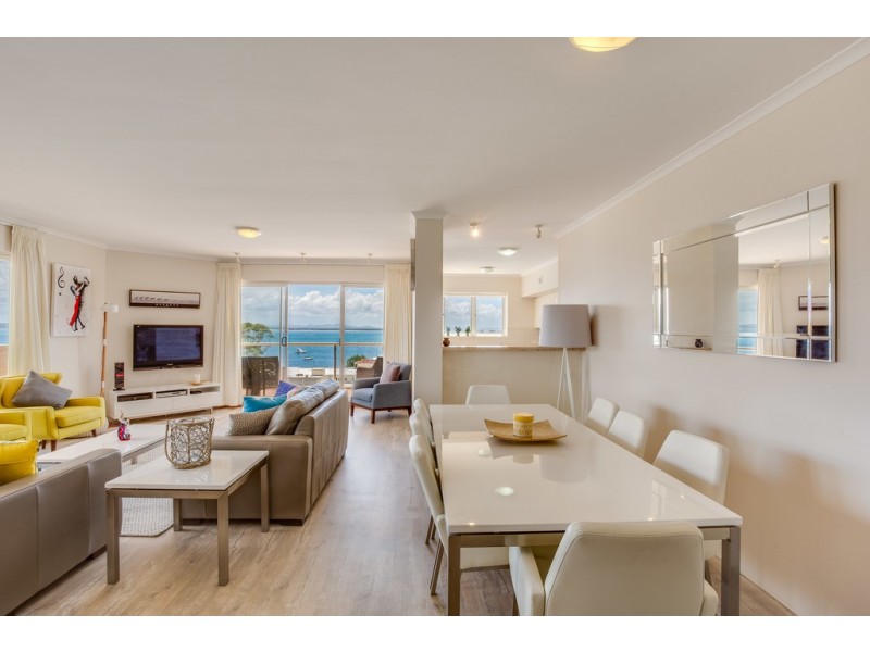 302/2a Messines Street, Shoal Bay NSW 2315