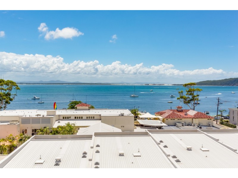 302/2a Messines Street, Shoal Bay NSW 2315