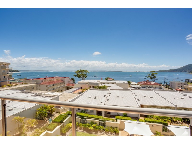 302/2a Messines Street, Shoal Bay NSW 2315