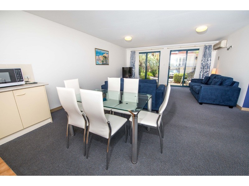 27/1 Trafalgar Street, Nelson Bay NSW 2315