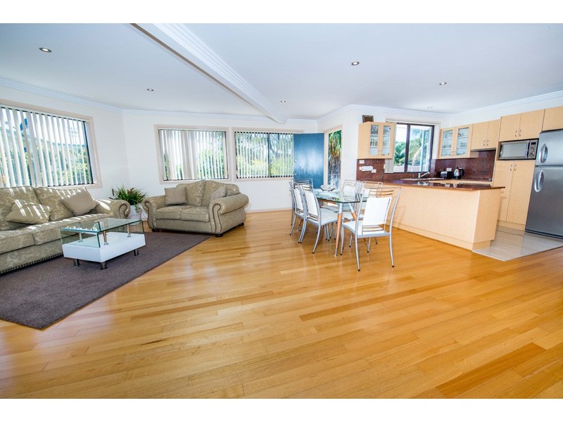 6 Dixon Drive, Nelson Bay NSW 2315