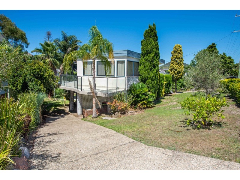 6 Dixon Drive, Nelson Bay NSW 2315