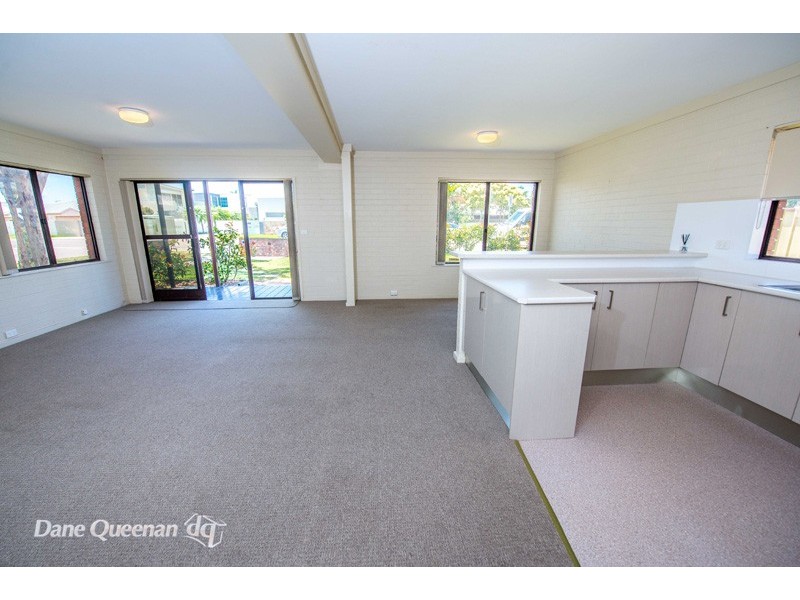 1/182 Soldiers Point Road, Soldiers Point NSW 2317