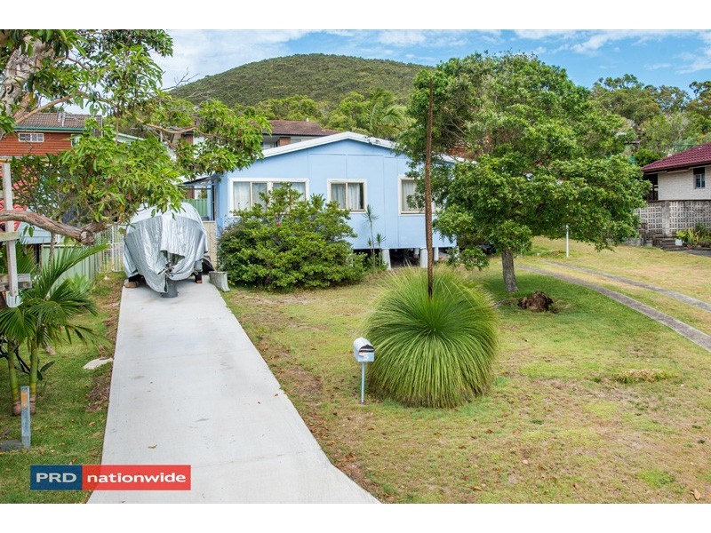 5 Essendene Road, Shoal Bay NSW 2315