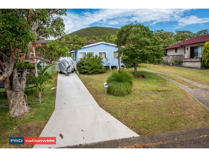 5 Essendene Road, Shoal Bay NSW 2315