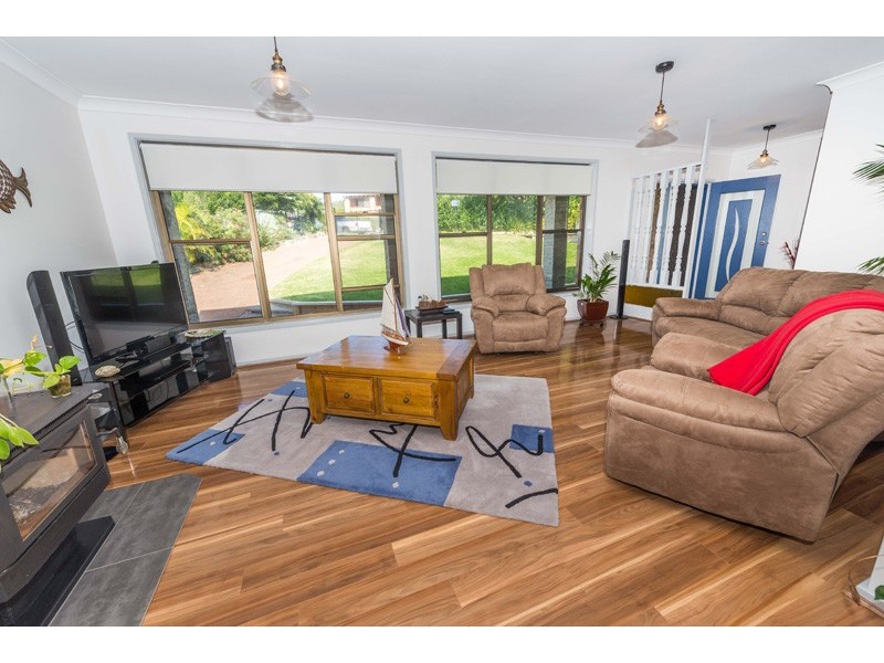18 Amaroo Crescent, Fingal Bay NSW 2315