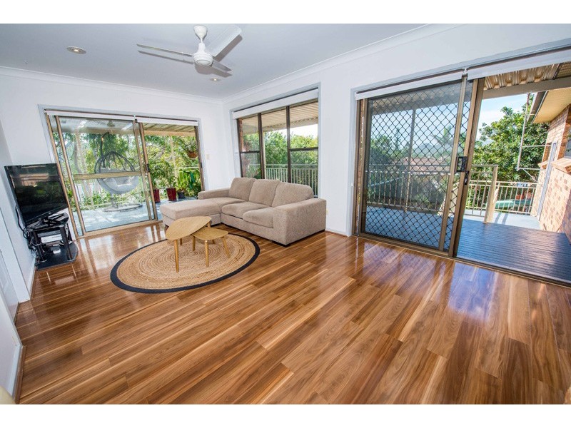 18 Amaroo Crescent, Fingal Bay NSW 2315