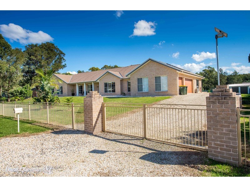 18 Eucalyptus Drive, One Mile NSW 2316