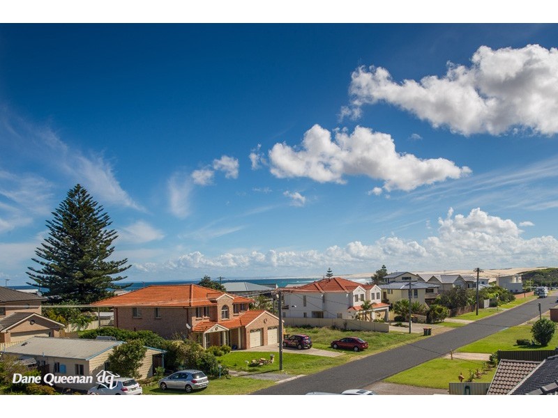 10 Fitzroy Street, Anna Bay NSW 2316