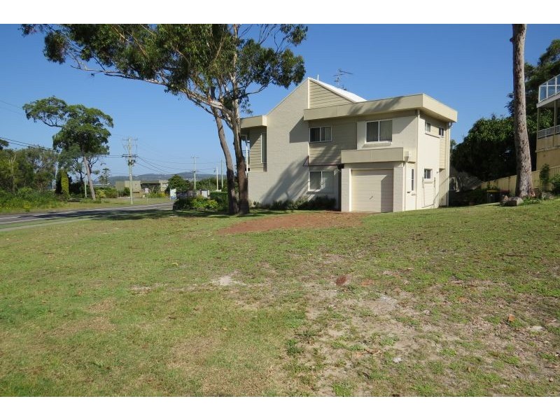 2/126 Soldiers Point Road, Salamander Bay NSW 2317