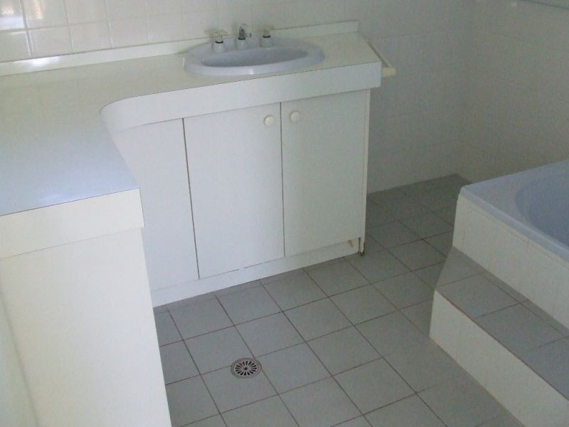 10 Tareebin Road, Nelson Bay NSW 2315