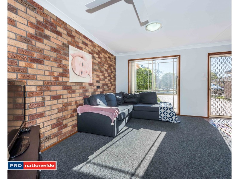 1 & 2/33 Caledonia Close, Salamander Bay NSW 2317