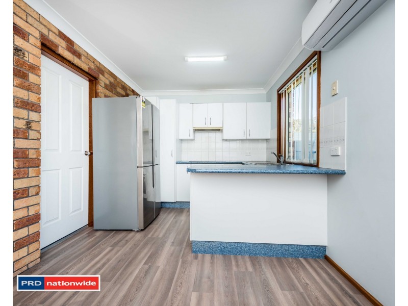 1 & 2/33 Caledonia Close, Salamander Bay NSW 2317