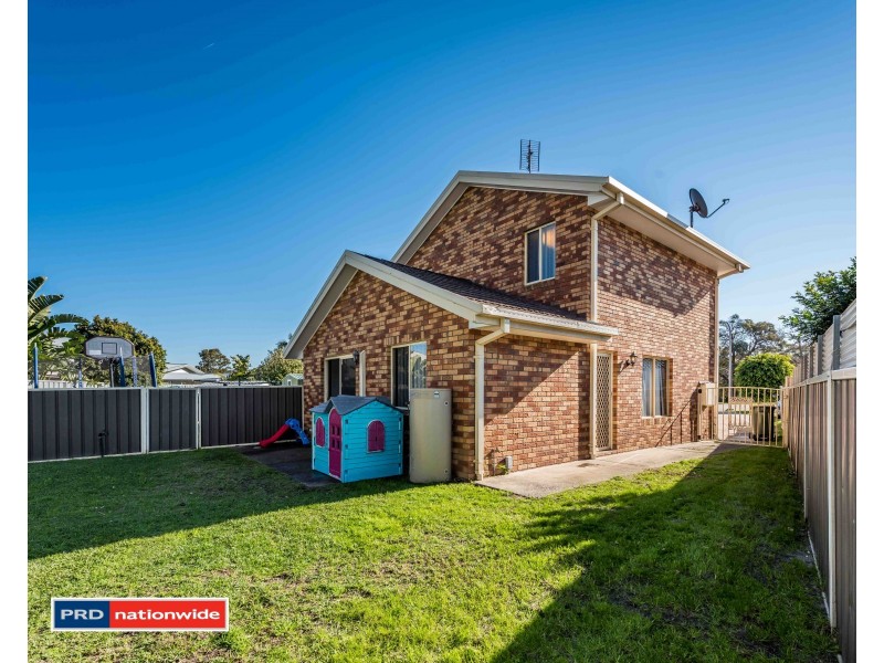 1 & 2/33 Caledonia Close, Salamander Bay NSW 2317