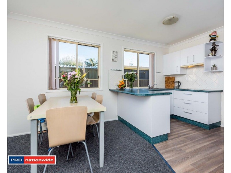 1 & 2/33 Caledonia Close, Salamander Bay NSW 2317